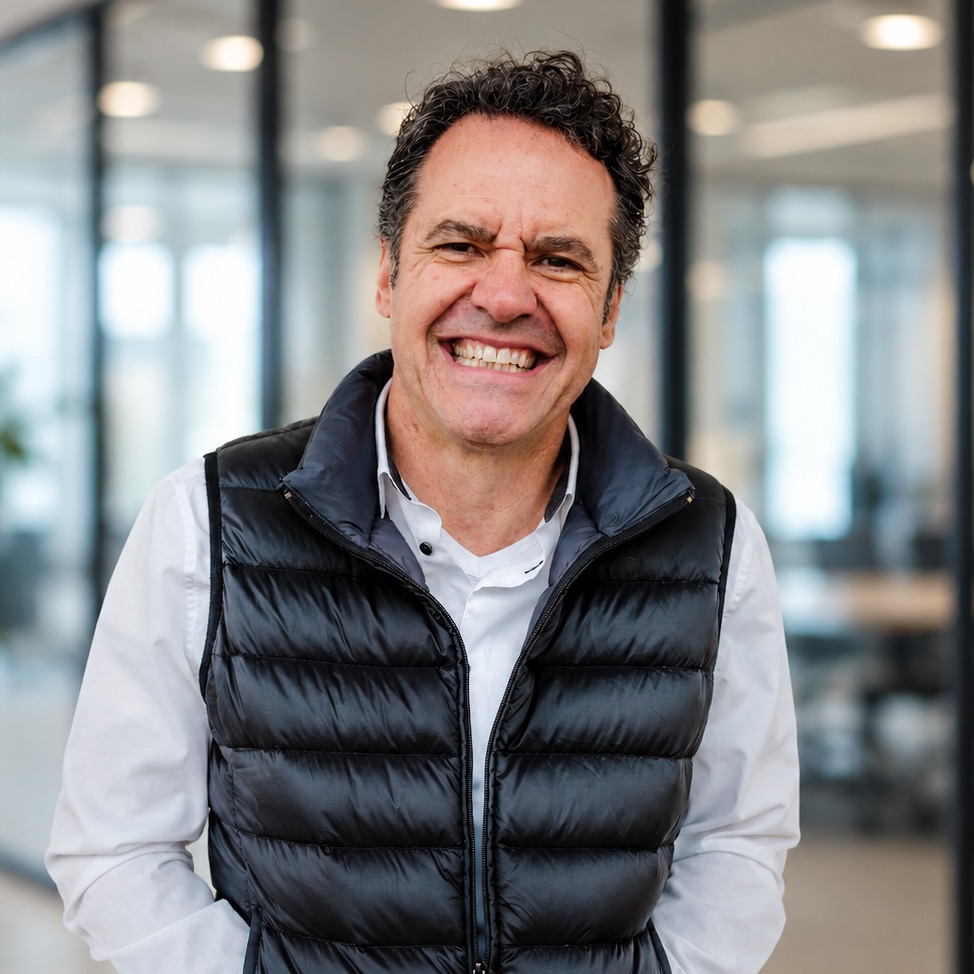 Carlos Castilho, real estate agent